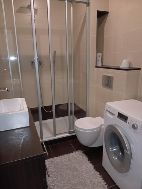 2 pokoje z mp w budynku z recepcją- Rajska 4