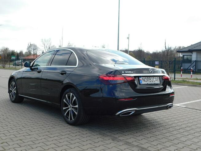 Mercedes E 320 z Gwarancją Bezwypadkowy Model 2022r