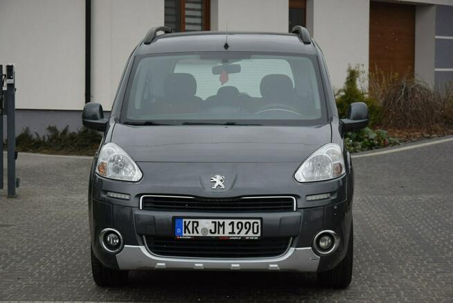 Peugeot Partner 1.6HDI 2013r/ Klima/ Led/ Hak/ 5-Osobowy/ Sprowadzony