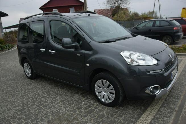 Peugeot Partner 1.6HDI 2013r/ Klima/ Led/ Hak/ 5-Osobowy/ Sprowadzony