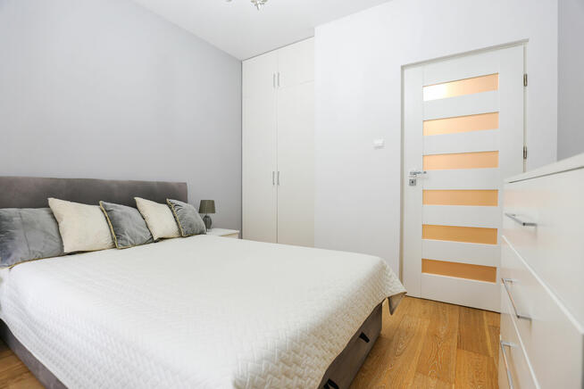 Mieszkanie z ogródkiem w osiedlu zamknie