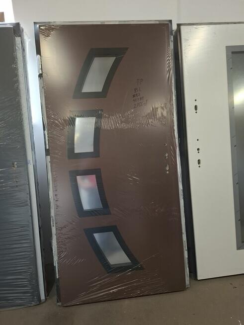 DRZWI STALOWE WIKĘD