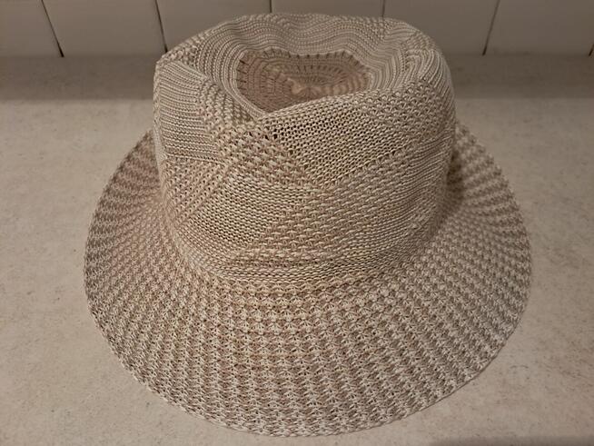 Kapelusz letni beżowy, rozm. 54/56, do sprzedania