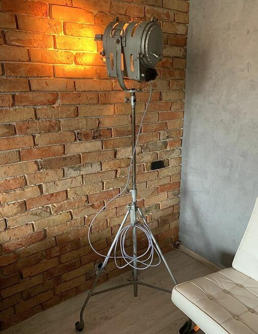 Lampa teatralna Spefika PRL Vintage 1963 r