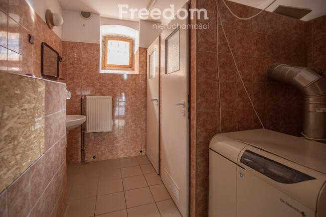 Lokal użytkowy 600 m² z rampą – idealny pod biznes