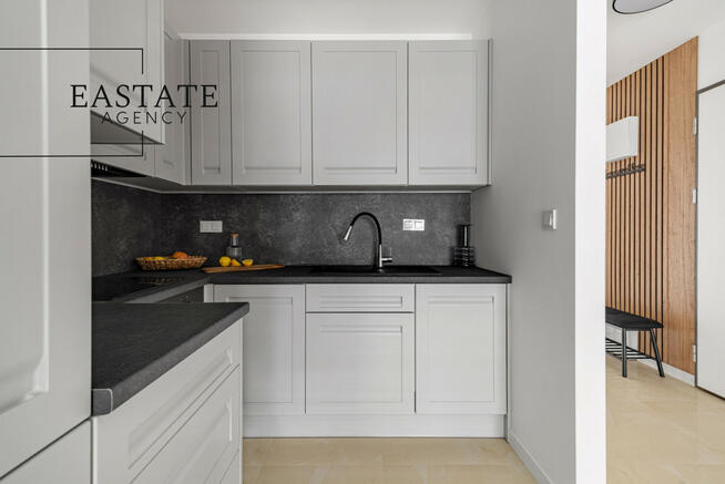 Mieszkanie Warszawa gm. Włochy, Wschodu Słońca