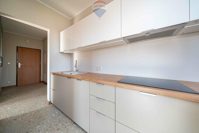 Na sprzedaż 3 pokoje z ogrodem i garażem Złotniki