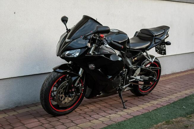 Honda CBR 1000 RR SC 57 2006 Raty Transport Największy Wybór Moto NOWE OPONY