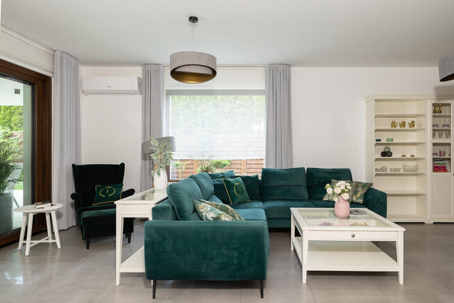 Nowoczesny dom z sauną, pięknym ogrodem - Wilkszyn