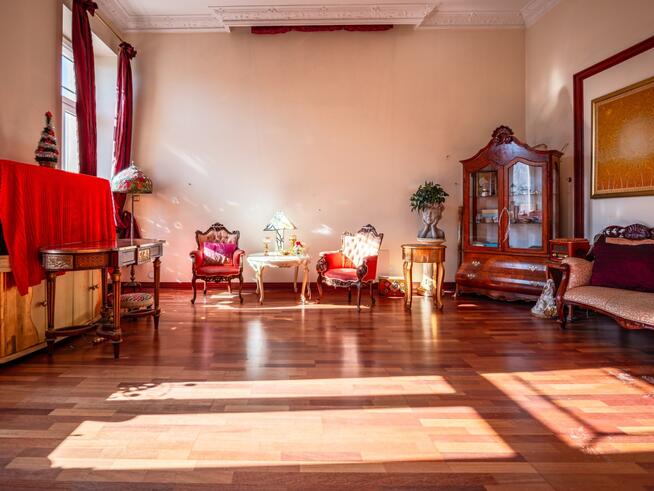 Reprezentacyjny Apartament w łódzkiej Kamienicy