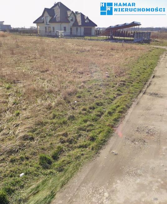 Nasłoneczniona działka z dostępem do mediów!