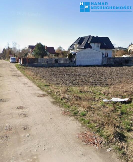 Nasłoneczniona działka z dostępem do mediów!