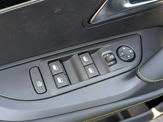 Peugeot 2008 GT Hybrid 1.2 145 KM RP2026 / Wykrywanie zmęczenia kierowcy