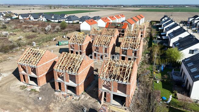 Dom Czernica Czernica, Ogrodowa