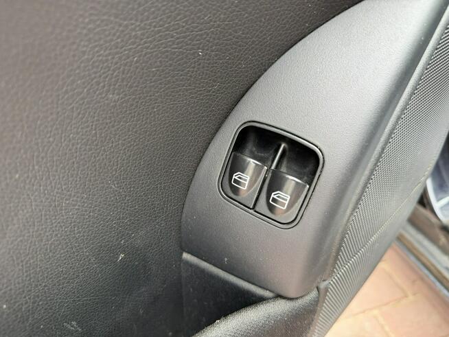 Mercedes CLC Gwarancja, Klimatyzacja, Podgrzewane Fotele, Serwisowany, Skóra