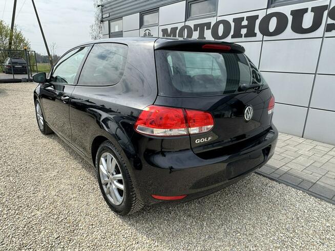 Volkswagen Golf 1.6 mpi