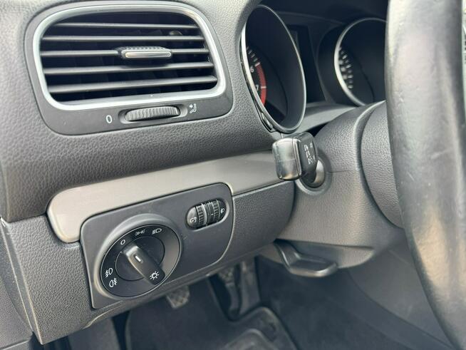 Volkswagen Golf 1.6 mpi