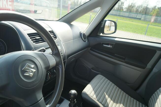 Suzuki SX4 1.6 benz 120KM