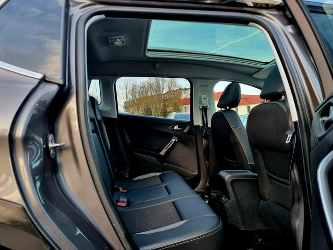 Peugeot 2008 Lift Serwis LED Panorama Climatronic Kamera Parktronic Gwarancja!