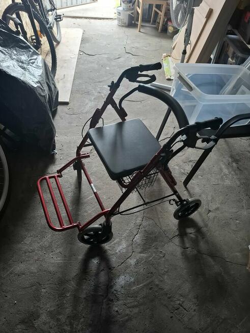 Wózek inwalidzki + chodzik/balkonik – zestaw, stan dobry