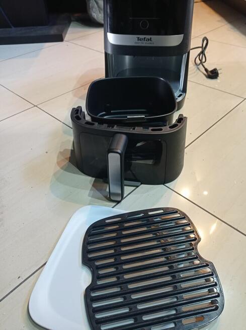 Air Fryer Frytkownica beztłuszczowa TEFAL EY5568E0