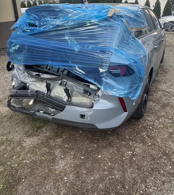 Opel ASTRA L 1.2 T Business 2025r. niski przebieg oryginał