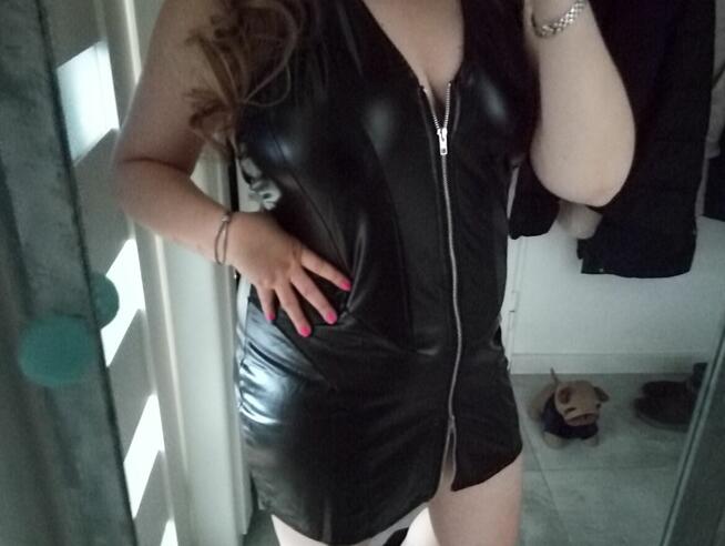 Gorąca sukienka ecoskóra, XL