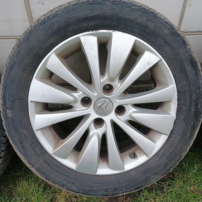 Kola Citroen 16 Cali 4x108 Otwor 65.1 ET26 Opony zimowe 205x