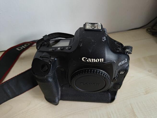 Sprzedam aparat Canon EOS 1D Mark IV