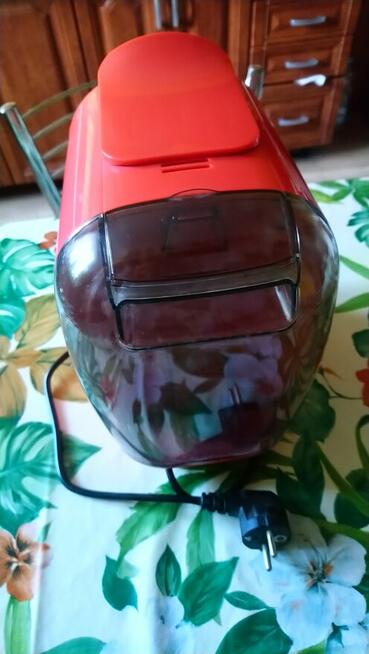 Sprzedam nowy expres do kawy na kapsułki tchibo