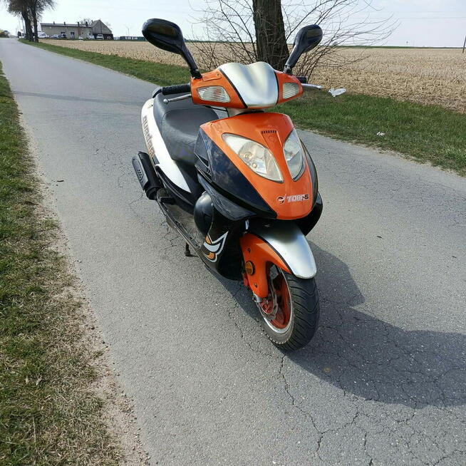 Skuter 4t