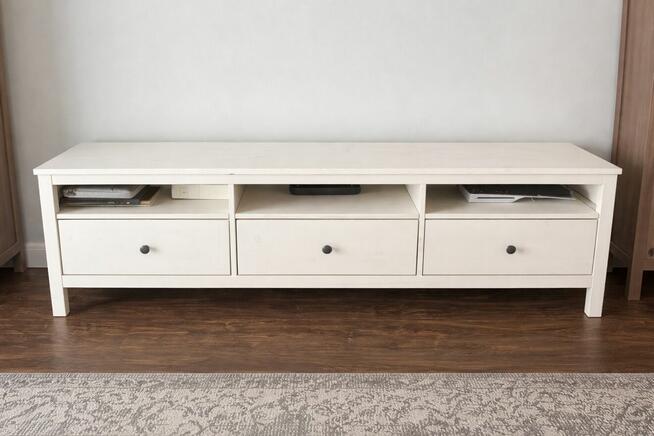 Zestaw mebli IKEA – regał, stolik, szafka RTV | Warszawa Wil