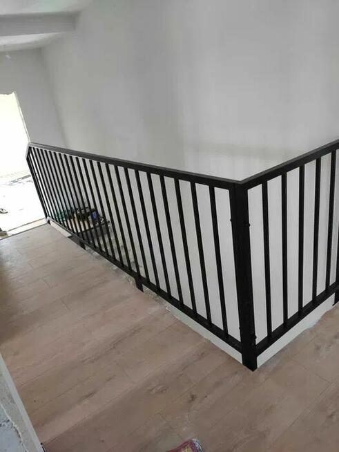 Balustrady wewnętrzne zewnętrzne loft