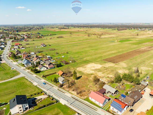 Płaska działka budowlana blisko centrum