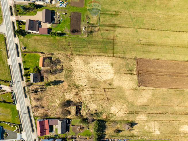 Płaska działka budowlana blisko centrum