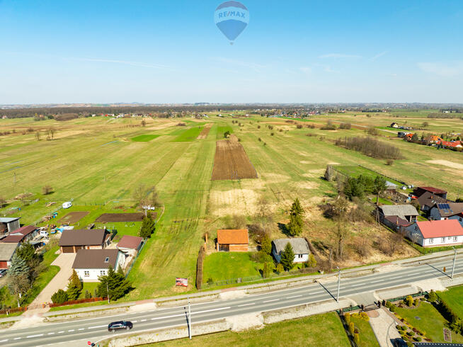 Płaska działka budowlana blisko centrum