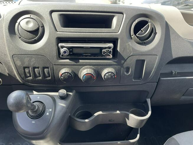 Renault Master Autosklep pieczywa Sklep bar Gastronomiczny Food Truck Foodtruck 2016