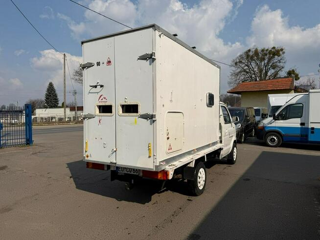 DFSK Piagoo Foodtruck food truck kontener 2013