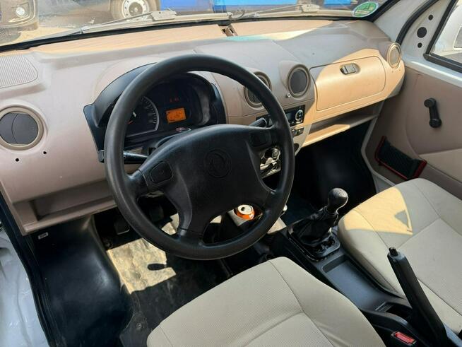 DFSK Piagoo Foodtruck food truck kontener 2013