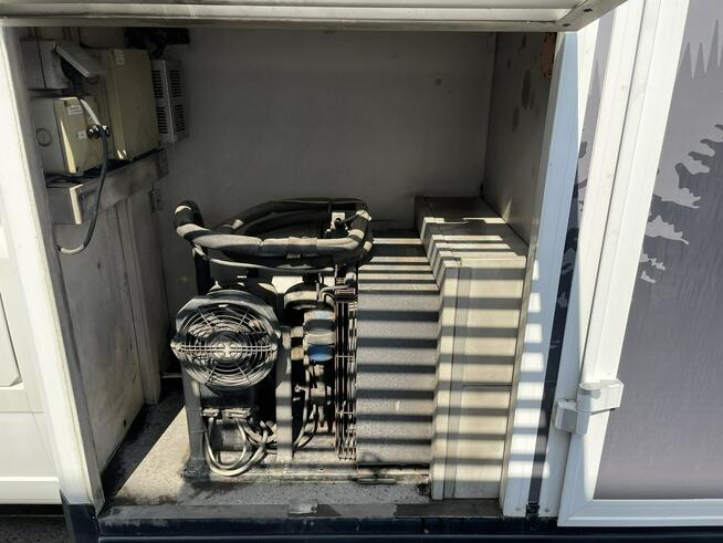 Fiat Ducato Autosklep wędlin Gastronomiczna food truck foodtruck sklep W-zas 2009