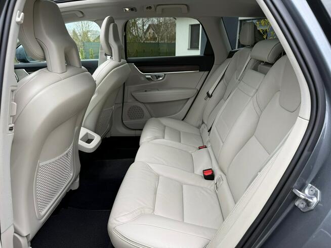Volvo V90 Cross Country T5 254KM Salon Polska Jasna Skóra Hak Panorama Kamera Zarejestrowany!