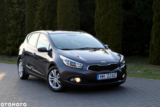 Kia Cee'd 1.6 GDI Dream Team Edition