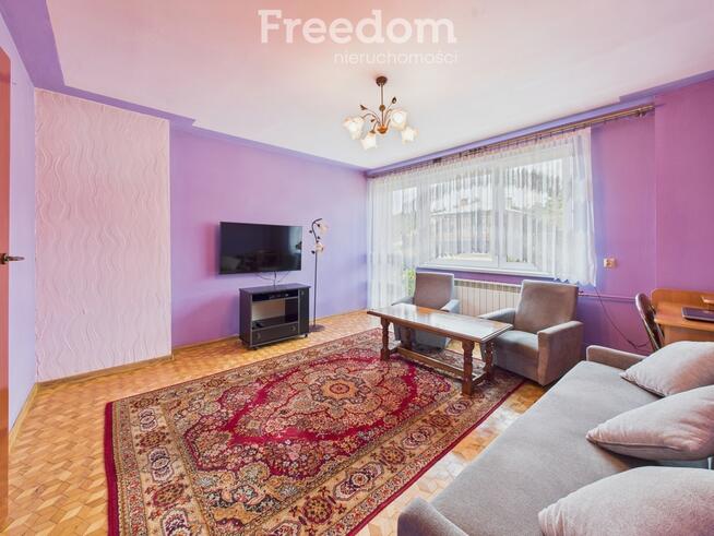 Piętrowy dom w cichej okolicy Siewierza