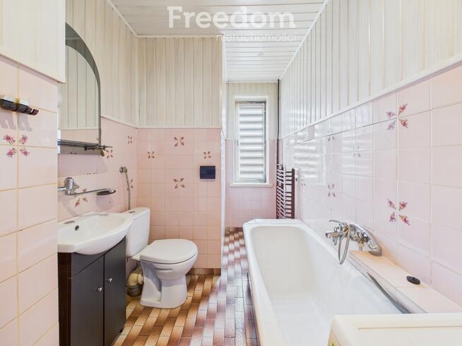 Piętrowy dom w cichej okolicy Siewierza