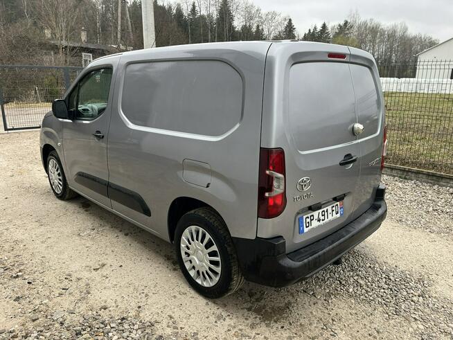 Toyota Proace City Furgon