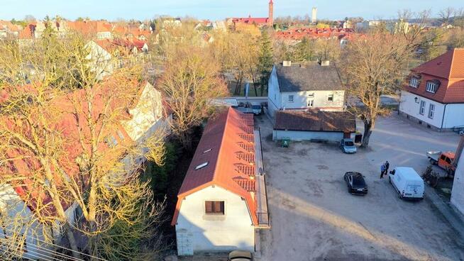 Garaż Mikołajki, Dąbrowskiego