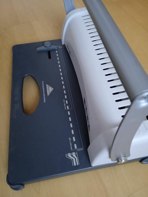 Bindownica do oprawiania w spirale Monolith + ok.285 GRATIS