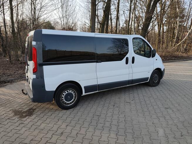 Opel Vivaro long