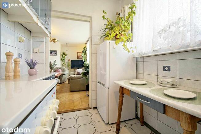 Doskonale skomunikowane przy UZ i Szpitalu – BEZ PROWIZJI !