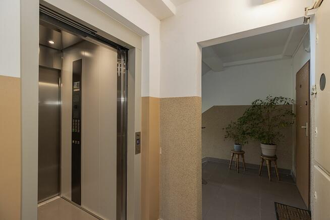 Jasne mieszkanie 46,25 m² z balkonem i piwnicą Bezpośrednio